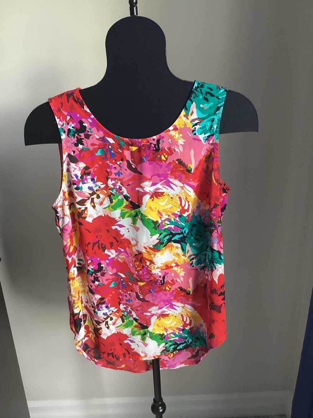 Cynthia Rowley flowy, floral multicolor sleeveless‎ top